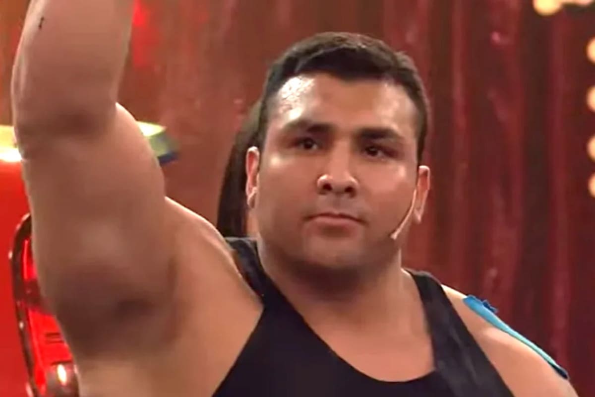 Exhuman el cadáver de un militar que murió de un tiro de FAL y lo enterraron si hacerle la autopsia