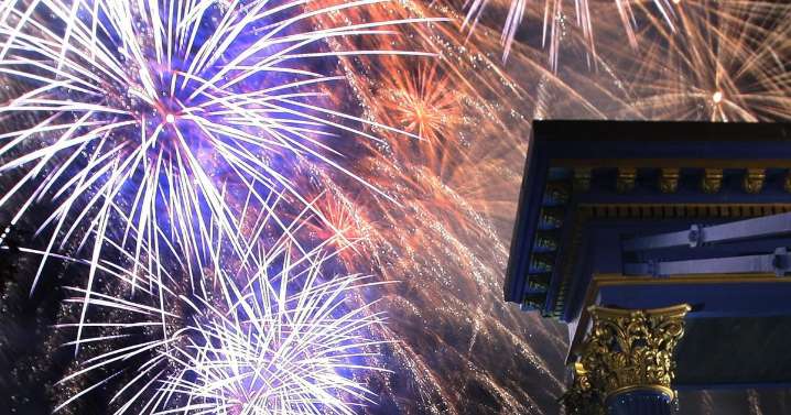 West Lothian fire crew 'attacked with projectiles' during Bonfire Night chaos