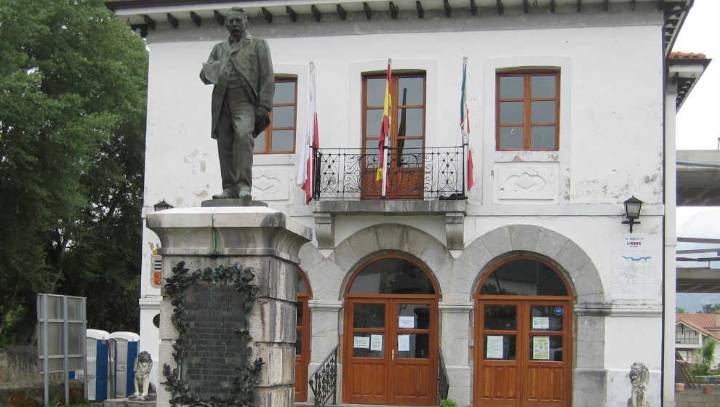 La Fiscalía denuncia al alcalde del PP y al exalcalde del PRC de Liendo por irregularidades contables y posible prevaricación y malversación