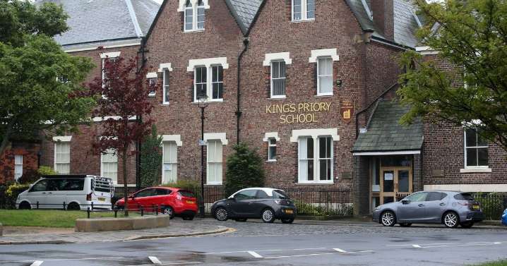 Concern as Tynemouth school closes suddenly after 'potential critical threat'