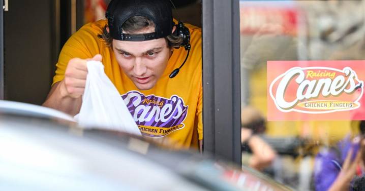 Raising Cane's sauce is beloved. A new report shares how the company keeps the secret.