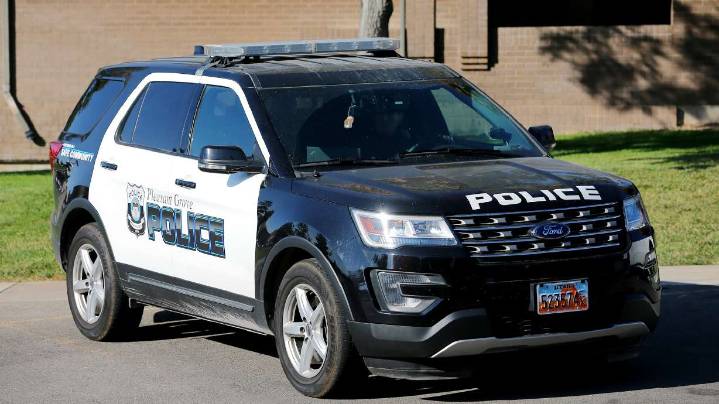 High school student hospitalized after being hit by truck in Pleasant Grove