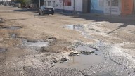 Persisten afectaciones por baches en Hermosillo