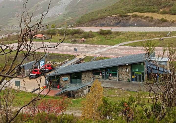 Si hay nieve, las estaciones de esquí asturianas abrirán la temporada el 27 de noviembre