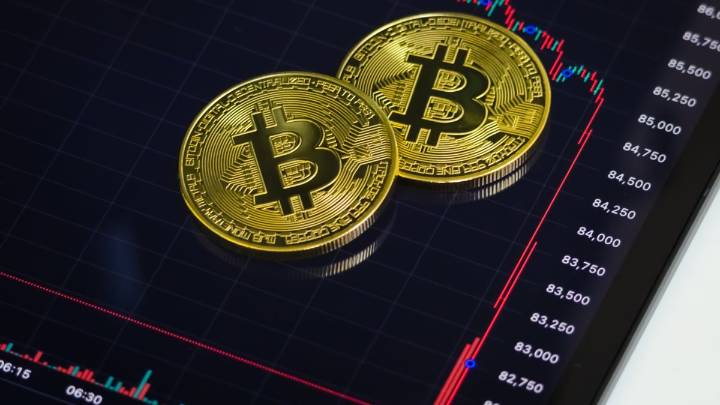 Bitcoin price nosedive continues. How low could it go?