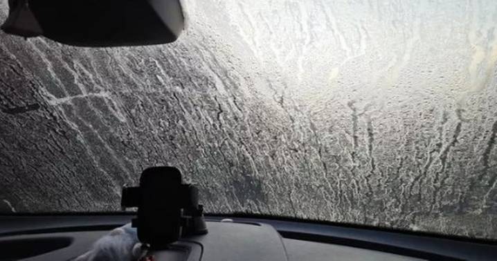 The £8 gadget 'so effective' at de-misting condensed car windows fast it has 4,000 five