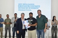 Entregaron créditos por más de 100 millones de pesos a emprendedores de Santa Rosa