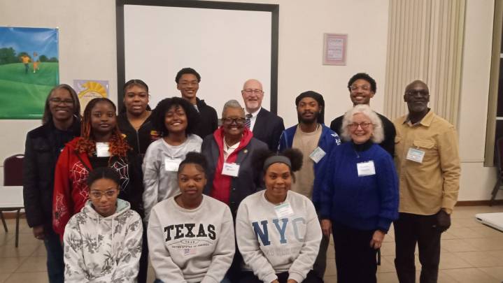 Gainesville, Alachua County officials help educate youth on civics