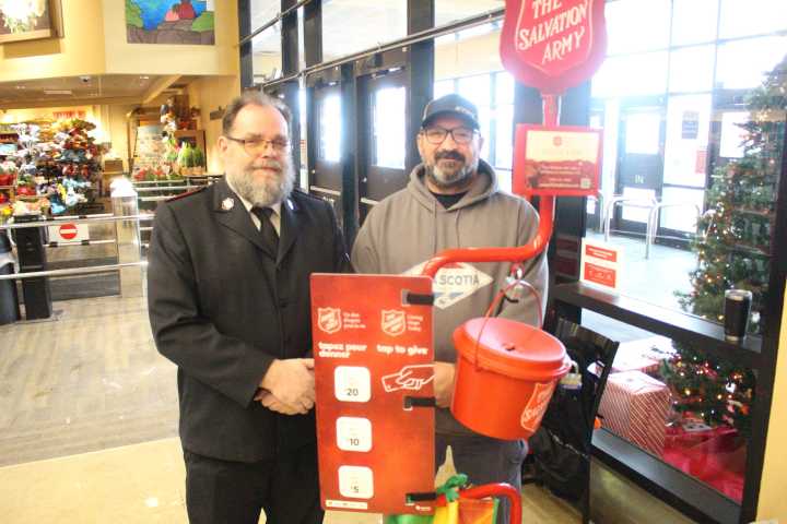 Salvation Army kicks off Kettle campaign for 2025
