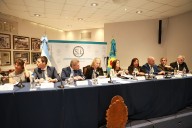 Arrancó el jury a la jueza Julieta Makintachen La Plata: llegada tarde y sin emitir palabra