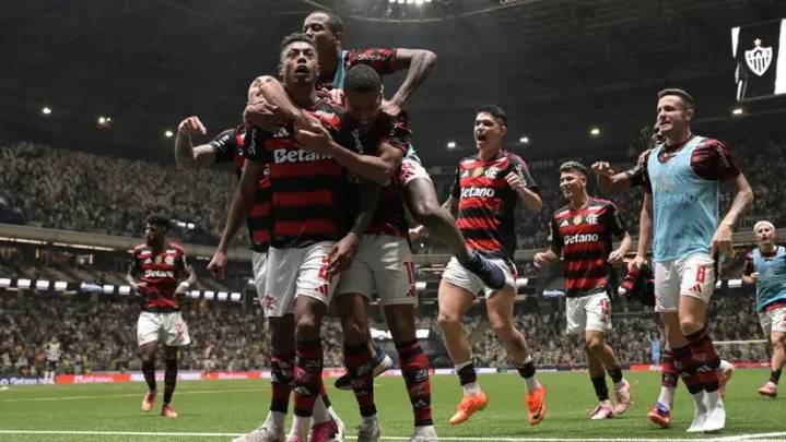 Flamengo sueña con una nueva Copa Libertadores: la alineación que alista para la final contra Palmeiras