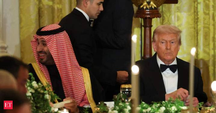 Who attended Trump's dinner for Saudi Prince?