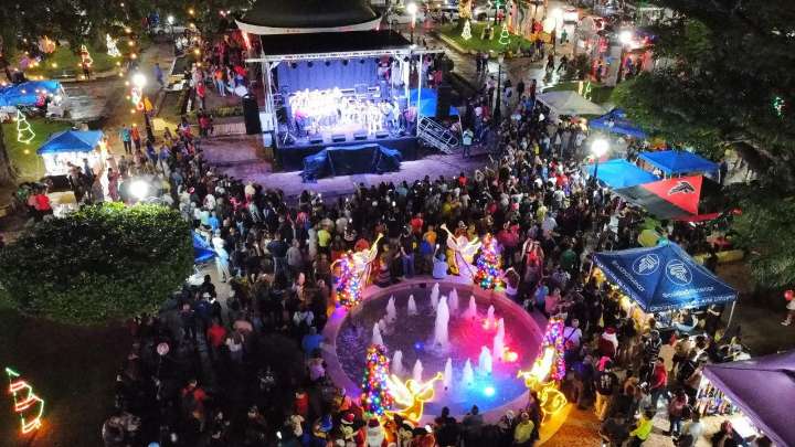 Añasco iniciará la Navidad con luces, música y exhibiciones temáticas