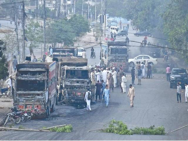 Rs100,000 fine for dumper involved in accident as Karachi enforces tracker rule