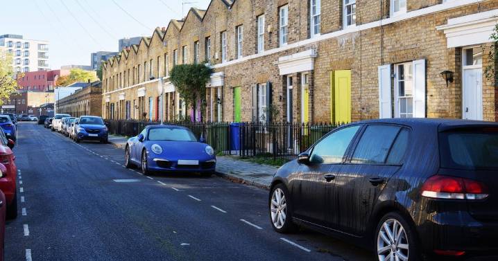 Drivers must follow Highway Code rule 248 when parking at night or risk a fine