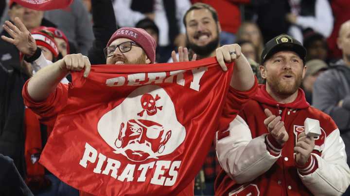 HS football playoffs | Perry D led by BG recruit shuts down West Branch