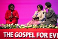 Las mujeres son "blancos fáciles" de persecución en los países con minorías cristianas