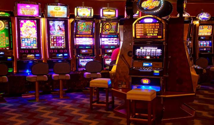 SHCP ubica 13 casinos con movimientos millonarios en efectivo y lavado de dinero