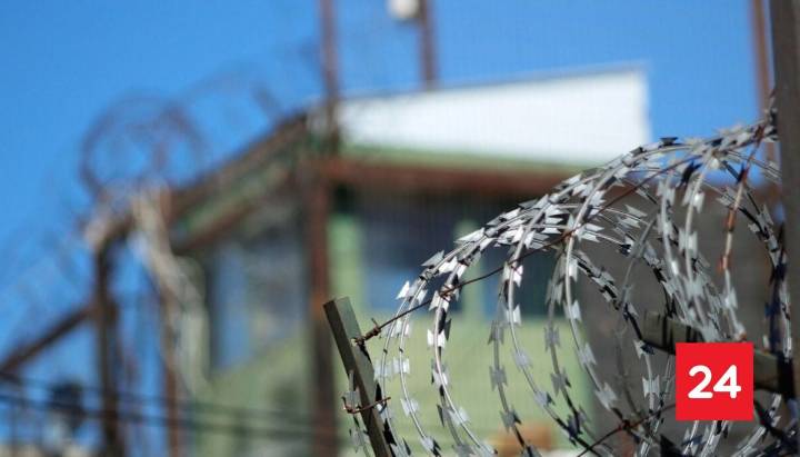 Intensa búsqueda de reo que se fugó desde cárcel Colina II