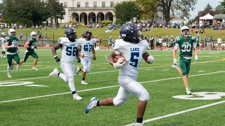 Watch Lake Forest hold off Archmere for wild win in Class 2A playoffs
