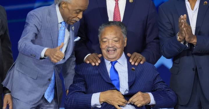 Jesse Jackson battling longtime neurodegenerative disease, hospitalized
