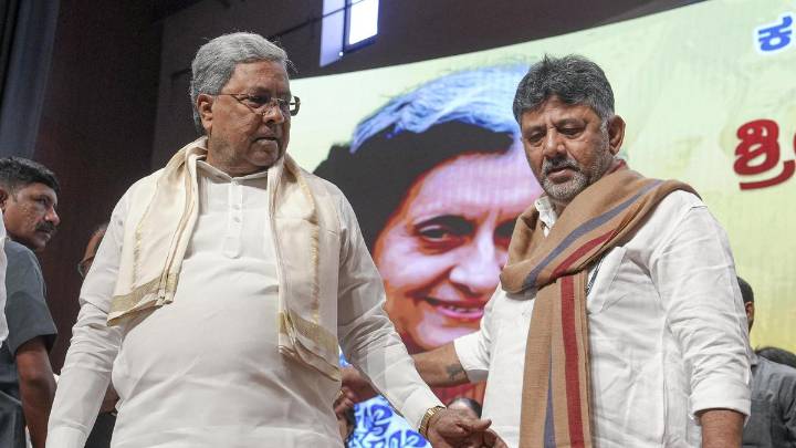 Tussle for leadership change in Karnataka intensifies; MLAs loyal to D. K. Shivakumar move to Delhi