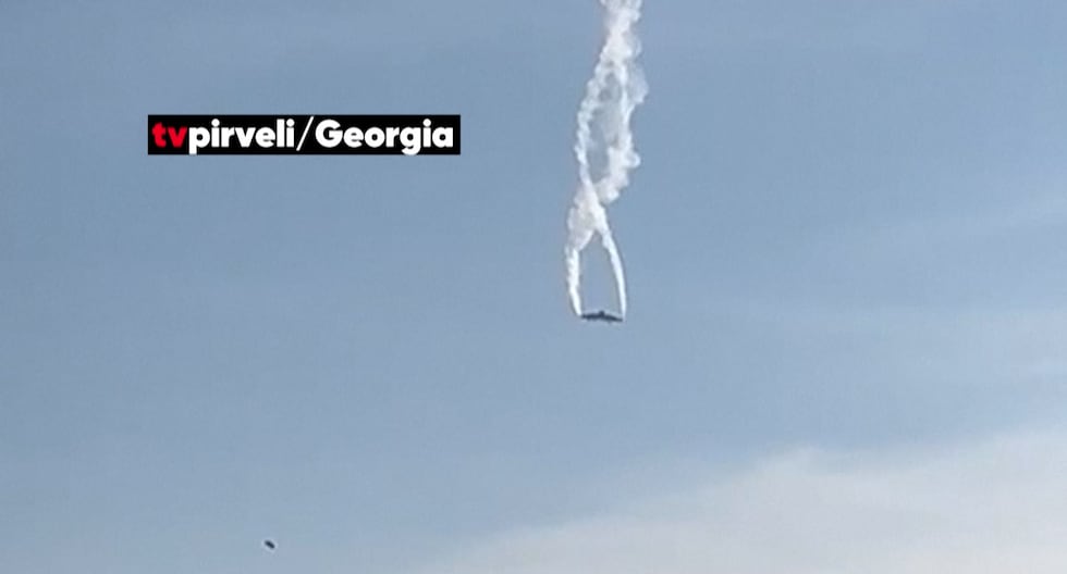 Un avión carguero militar turco con 20 personas a bordo se estrelló en Georgia