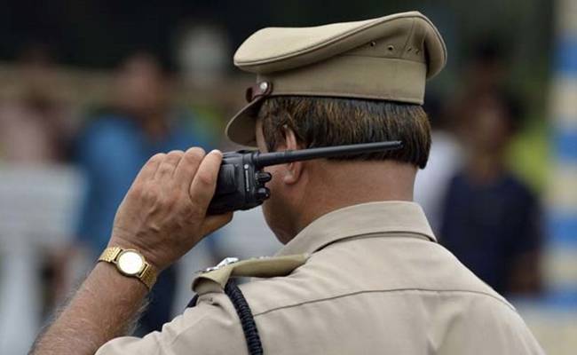 Case registered against policeman for molesting woman cop at stat...