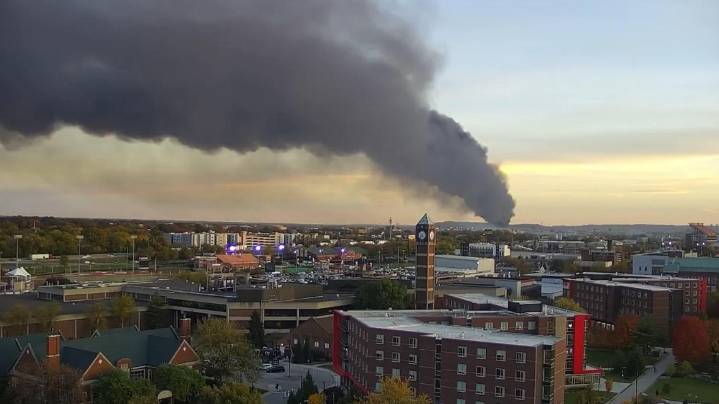 Aviation expert analyzes catastrophic UPS plane crash in Louisville