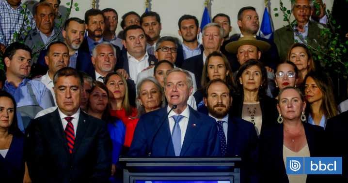 Kast despliega agenda territorial con medio centenar de alcaldes y anuncia visita a frontera norte