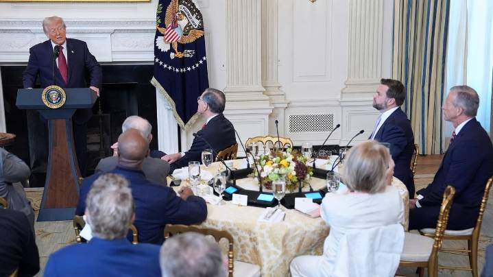 The Latest: Trump promotes his economic agenda after Democratic election victories