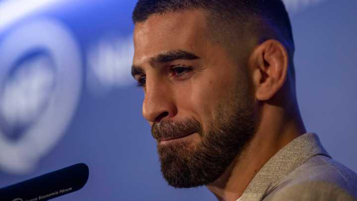 Ilia Topuria anuncia que no peleará en el primer trimestre de 2026: "Estoy pasando por un momento difícil en mi vida"