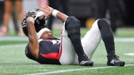 Falcons' Michael Penix Jr., Drake London leave with injuries