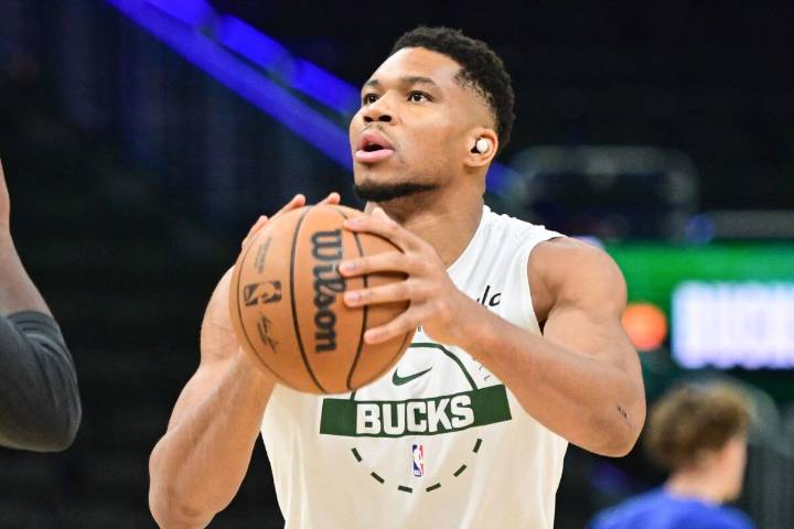 Is Giannis Antetokounmpo Playing Tonight? Bucks vs Knicks Injury Report, Where To Watch NBA Cup on Black Friday