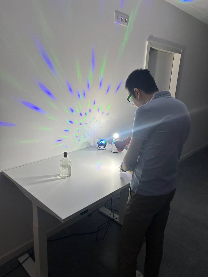 FAISEM impulsa la creatividad en salud mental con un taller de fotografía en Loja