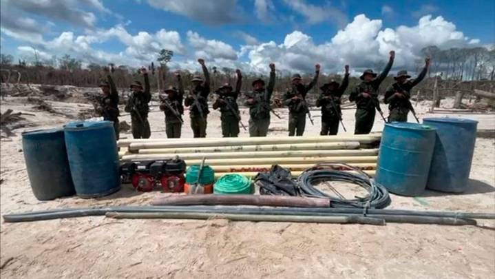 FANB destruye material logístico para la minería ilegal en Amazonas