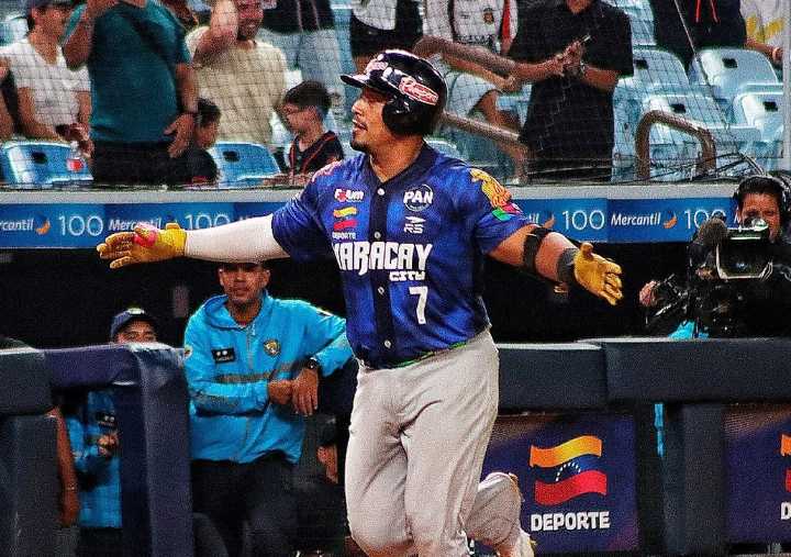 Leones perdió en Caracas ¡Tigres más fieros!