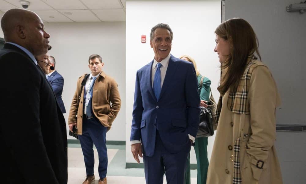 Cuomo confía en alta participación para dar vuelta a encuestas en elecciones de Nueva York