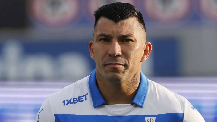 Gary Medel asegura que él no envío mensajes de alto calibre y apunta a un detalle clave: "Yo no hablo así"