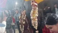 Groom mortgages land to cover wedding expenses: Bride garlands groom, dances and elopes with lover