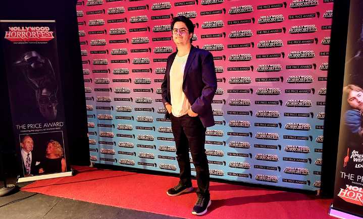 Abre Raúl Delgado su mundo y lo encierra en el terror de Not me