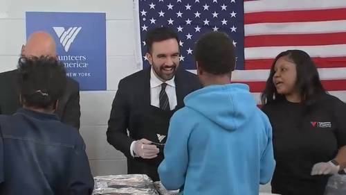 NYC Veterans Day: Mayor-elect Zohran Mamdani marks annual observance by serving warm meal to vets in the Bronx