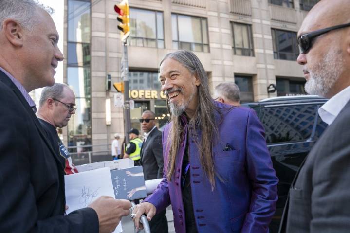 Tragically Hip fully completely on board for Boi-1da’s World Cup music project – Winnipeg Free Press