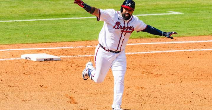 2025 Player Reviews: Sandy León