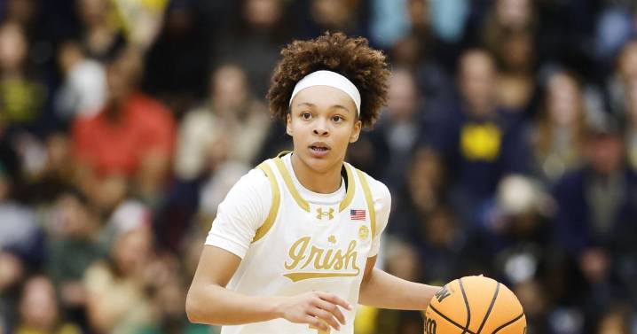 Hannah Hildalgo hits winner with 1.9 seconds left, scores 22 as Notre Dame beats No. 11 USC