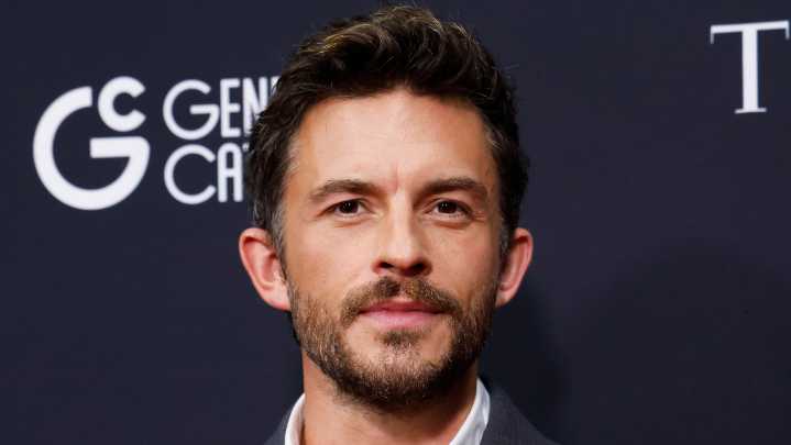 Jonathan Bailey Named 2025 People’s Sexiest Man Alive