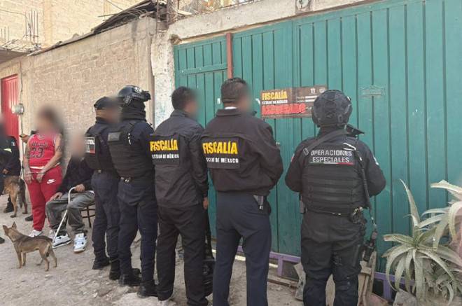 Cateo en Chimalhuacán asegura narcóticos y una mujer detenida