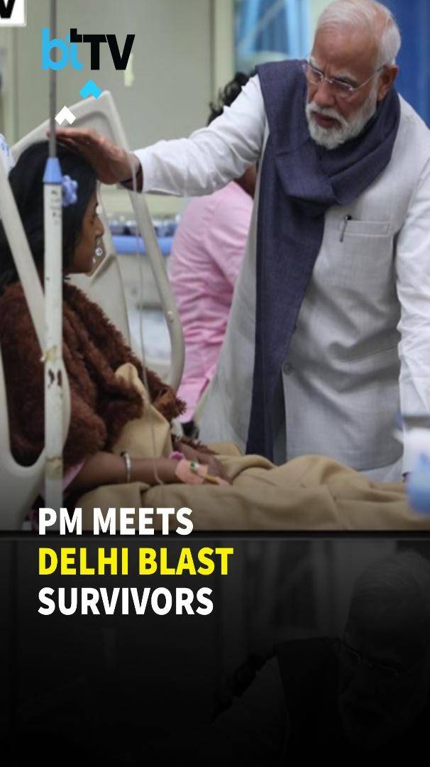 PM Modi Visits LNJP Hospital, Meets Survivors Of Delhi Red Fort Blast