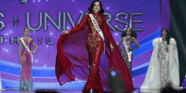 Fátima Bosch se corona como ganadora de Miss Universo 2025