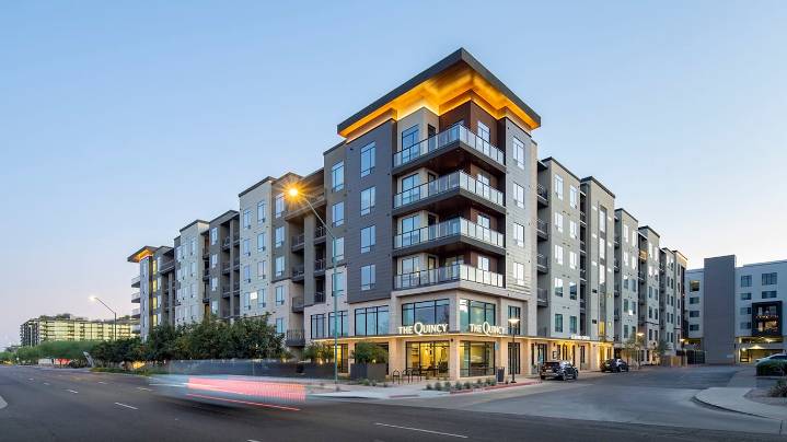 Stockdale Capital Partners acquires 266-unit The Quincy at Kierland